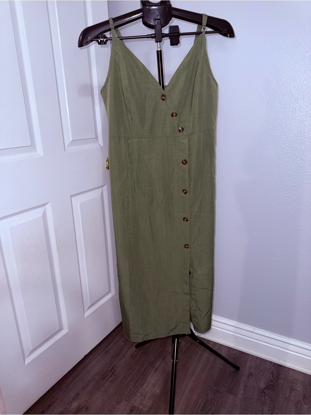 CUPSHE Army Green Front Button Midi Dress – Women’s 1X – NWT